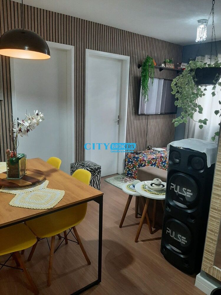Apartamento à venda com 2 quartos, 47m² - Foto 1