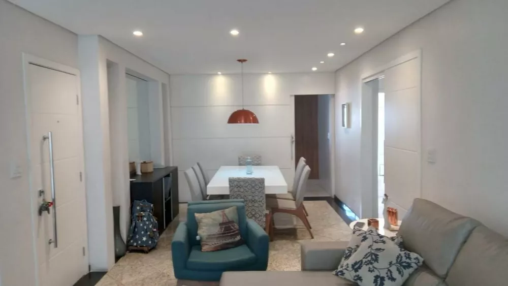 Apartamento à venda com 3 quartos, 135m² - Foto 3