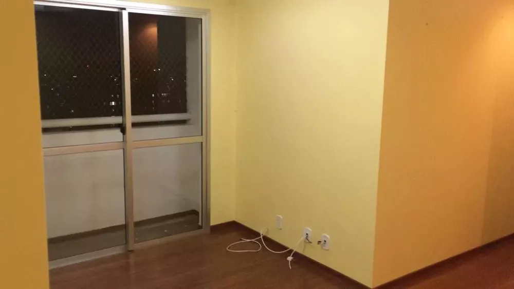 Apartamento à venda com 2 quartos, 48m² - Foto 2