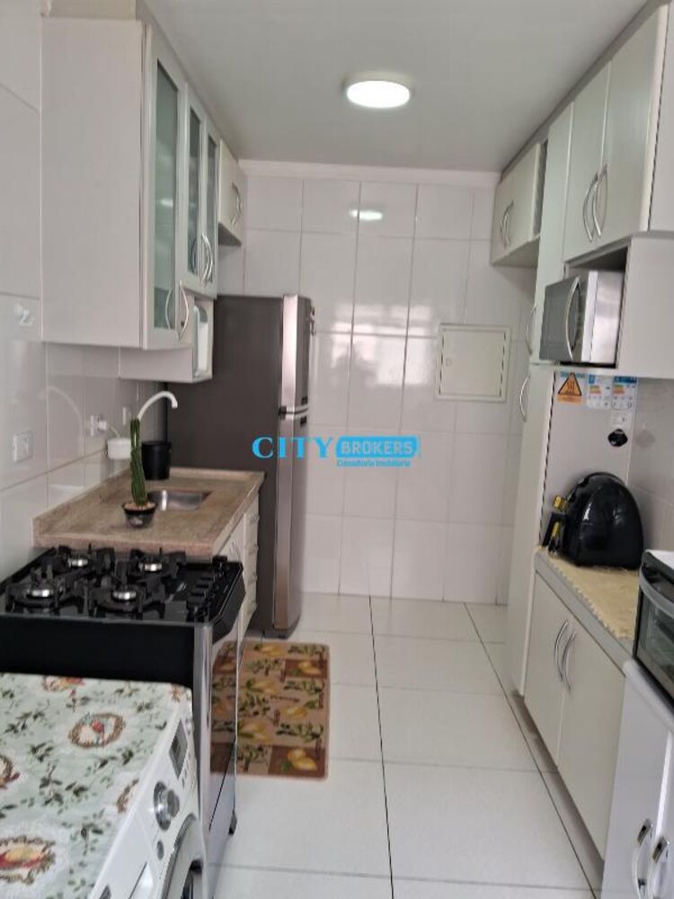 Apartamento à venda com 2 quartos, 62m² - Foto 7