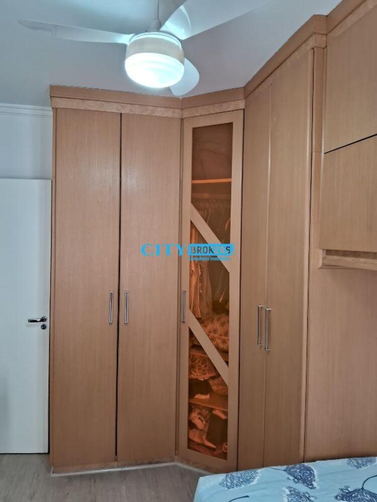 Apartamento à venda com 2 quartos, 62m² - Foto 14