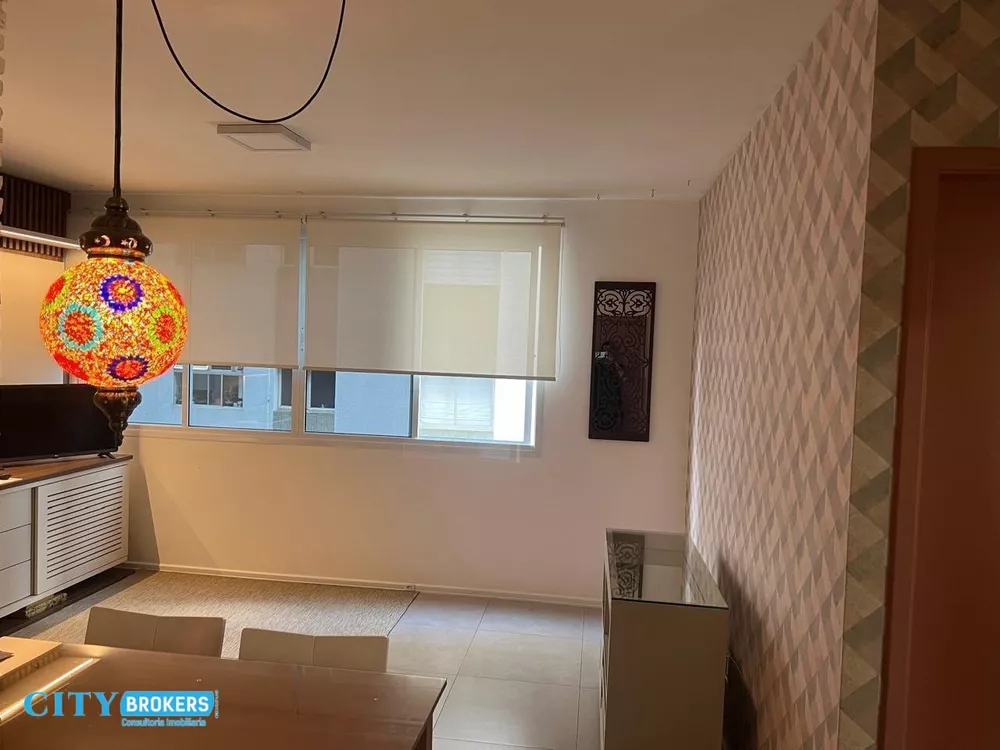 Apartamento à venda com 1 quarto, 38m² - Foto 2