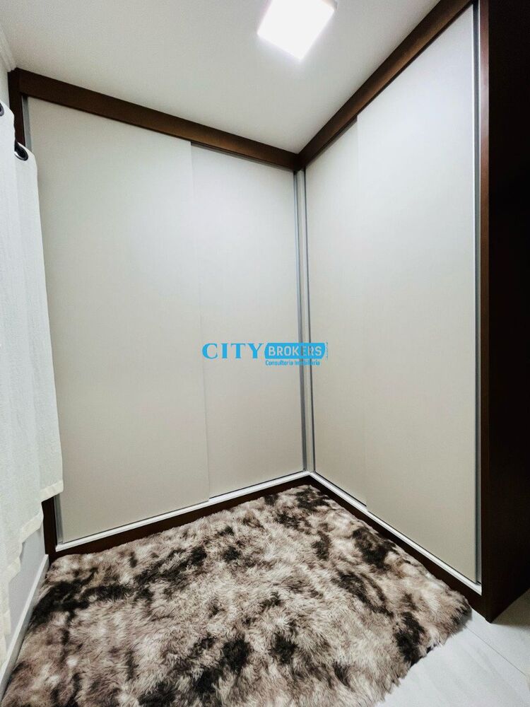Sobrado à venda e aluguel com 3 quartos, 200m² - Foto 19