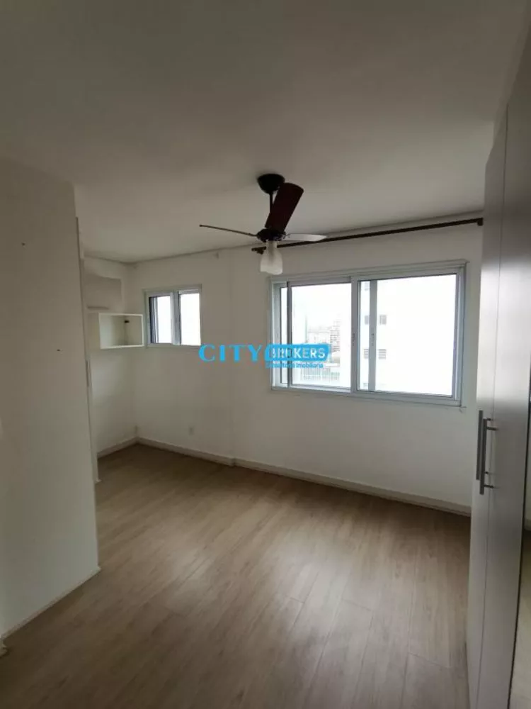 Apartamento à venda com 2 quartos, 44m² - Foto 2