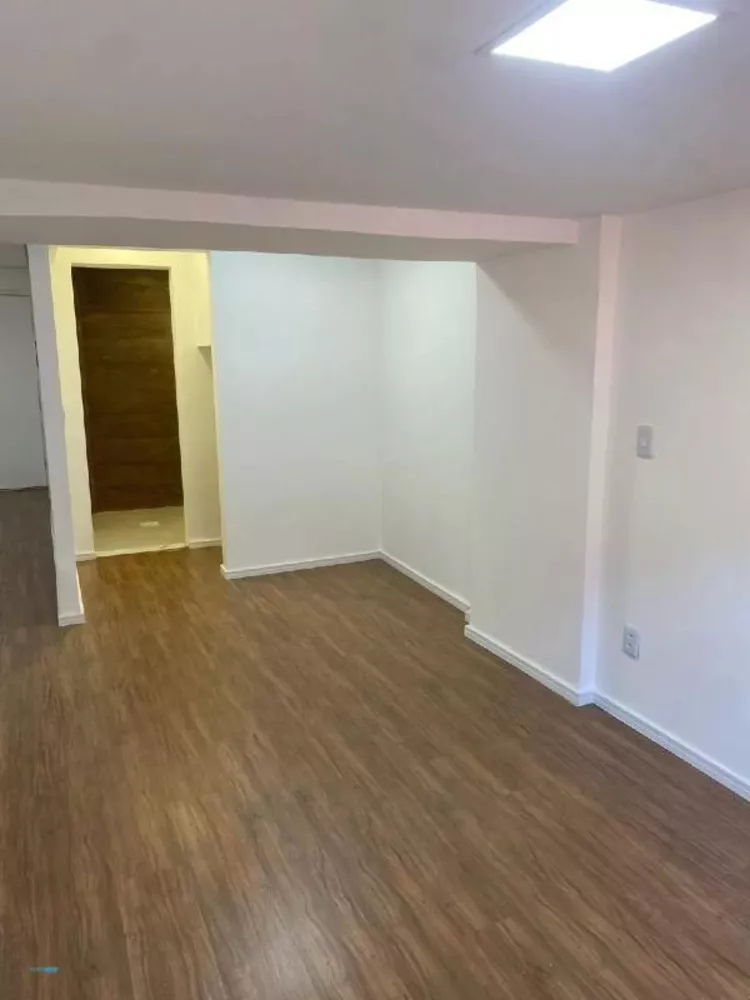 Apartamento à venda com 1 quarto, 50m² - Foto 3