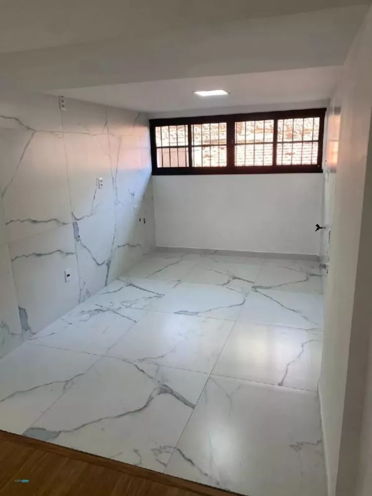 Apartamento à venda com 1 quarto, 50m² - Foto 4