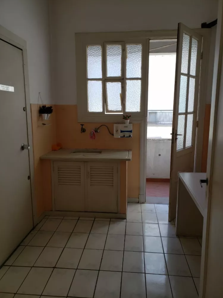 Apartamento para alugar com 2 quartos, 80m² - Foto 9