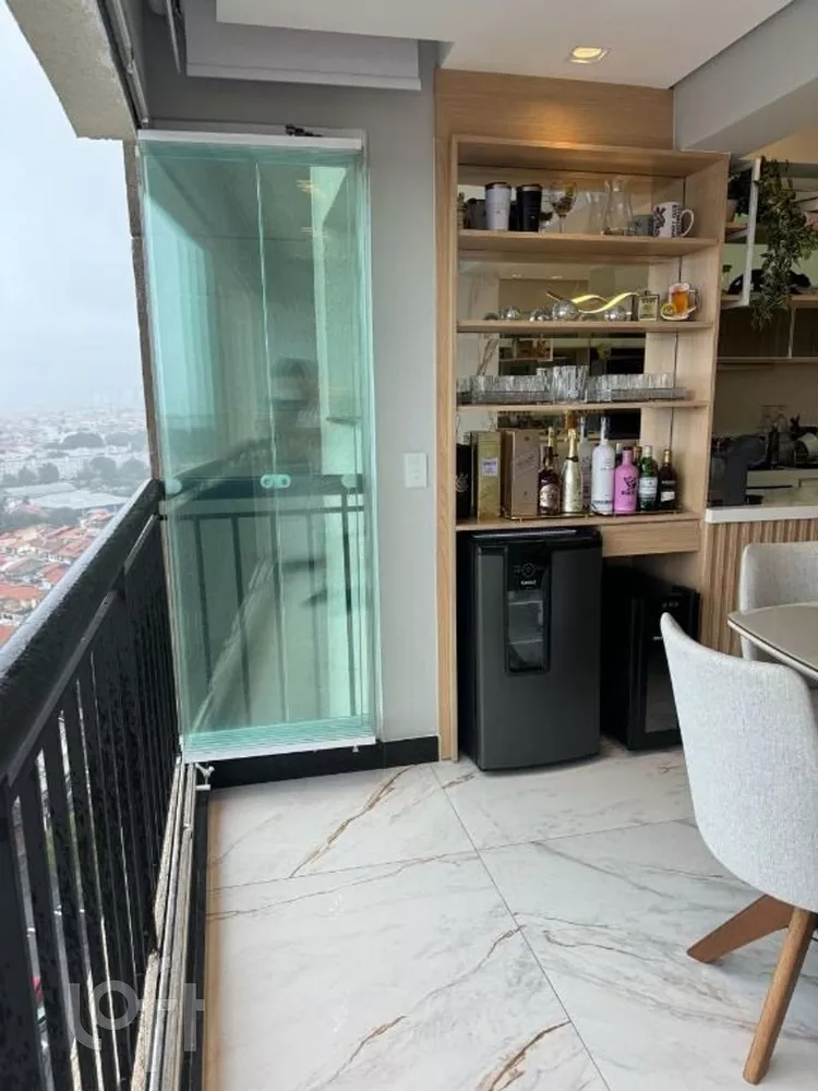 Apartamento à venda com 2 quartos, 60m² - Foto 2