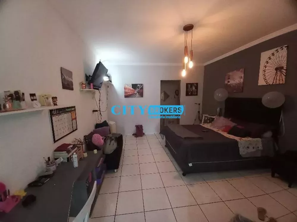 Sobrado à venda com 5 quartos, 160m² - Foto 3