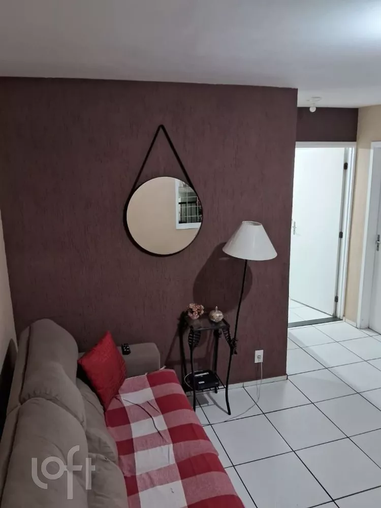 Apartamento à venda com 2 quartos, 56m² - Foto 1