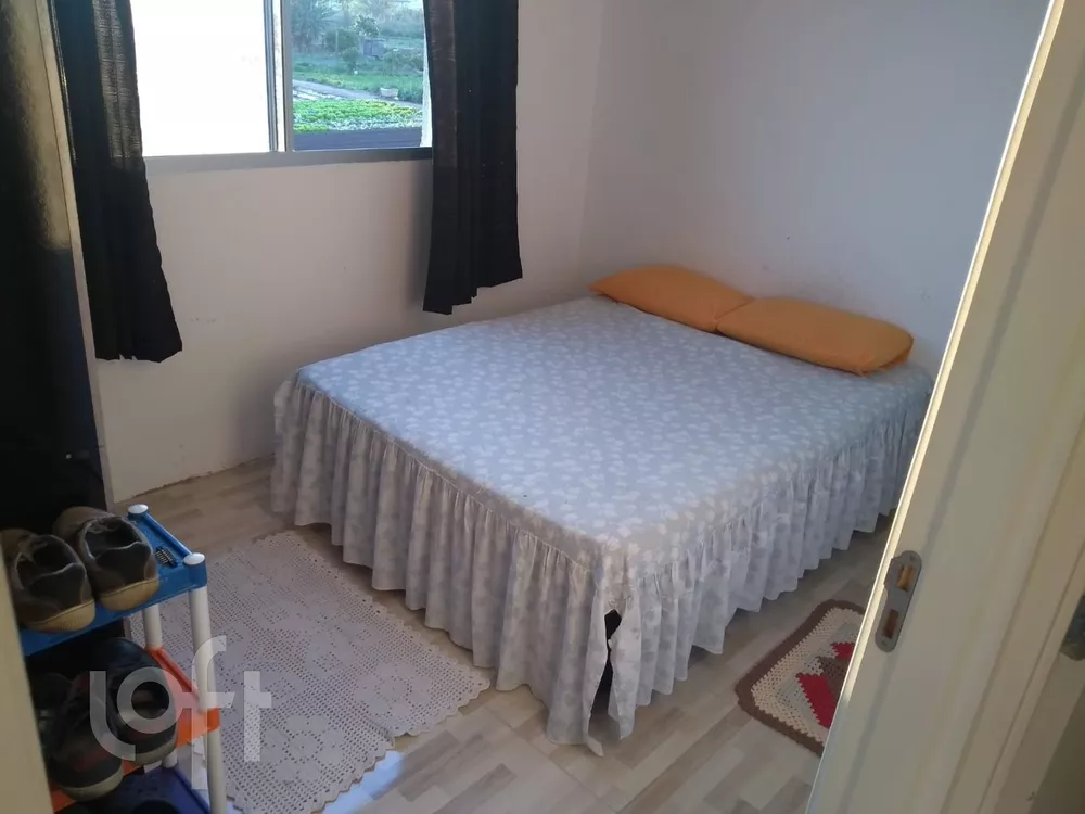 Apartamento à venda com 2 quartos, 38m² - Foto 4