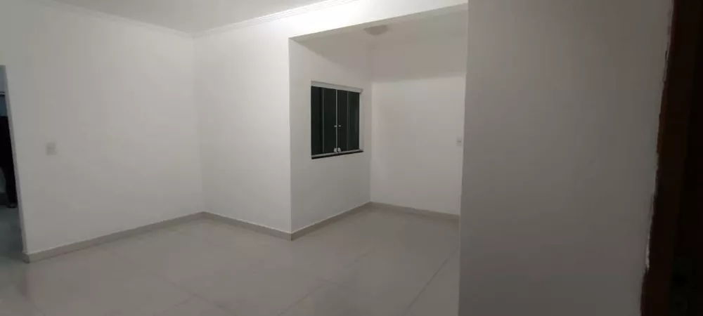 Sobrado à venda com 3 quartos, 125m² - Foto 4