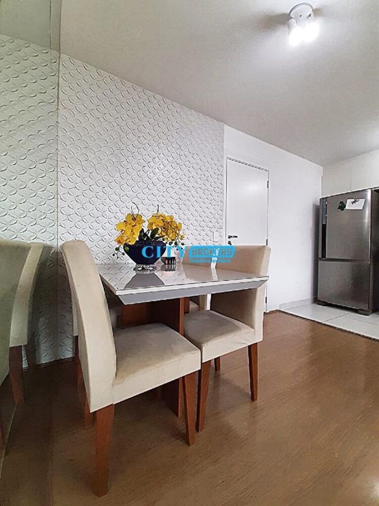 Apartamento à venda com 2 quartos, 58m² - Foto 2