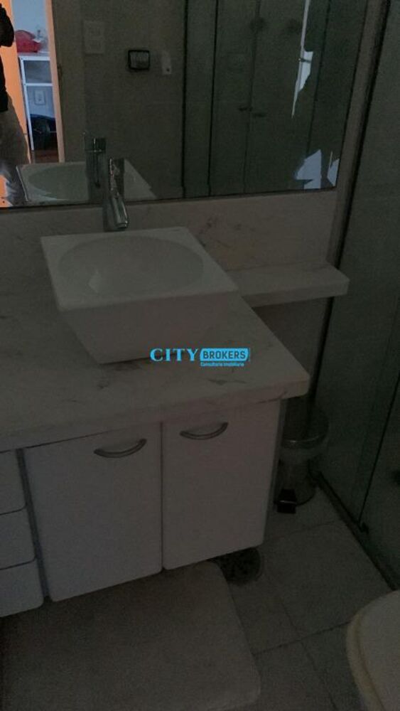 Apartamento à venda com 4 quartos, 230m² - Foto 15