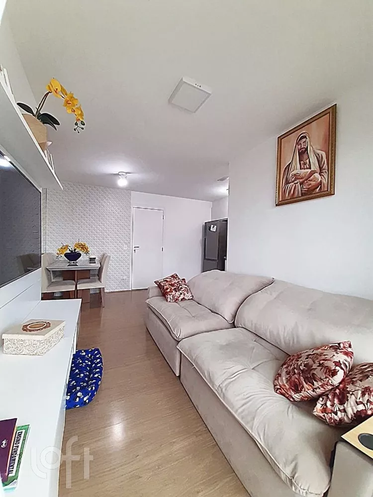 Apartamento à venda com 2 quartos, 58m² - Foto 2