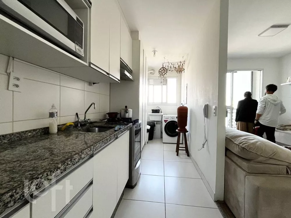 Apartamento à venda com 2 quartos, 58m² - Foto 6