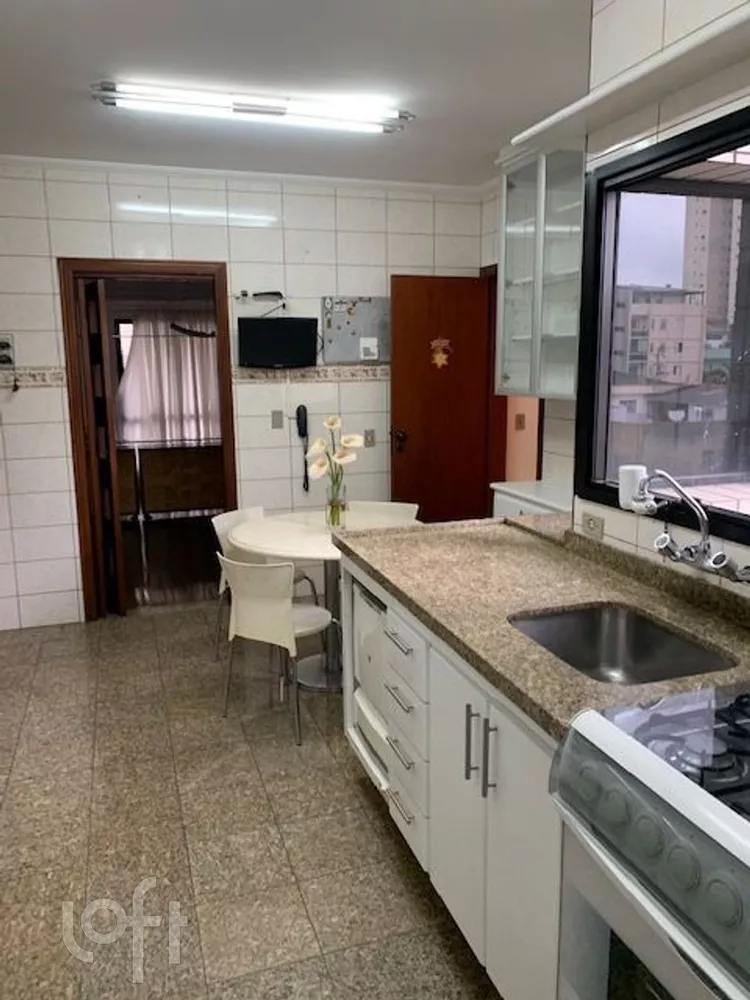 Apartamento à venda com 3 quartos, 161m² - Foto 5