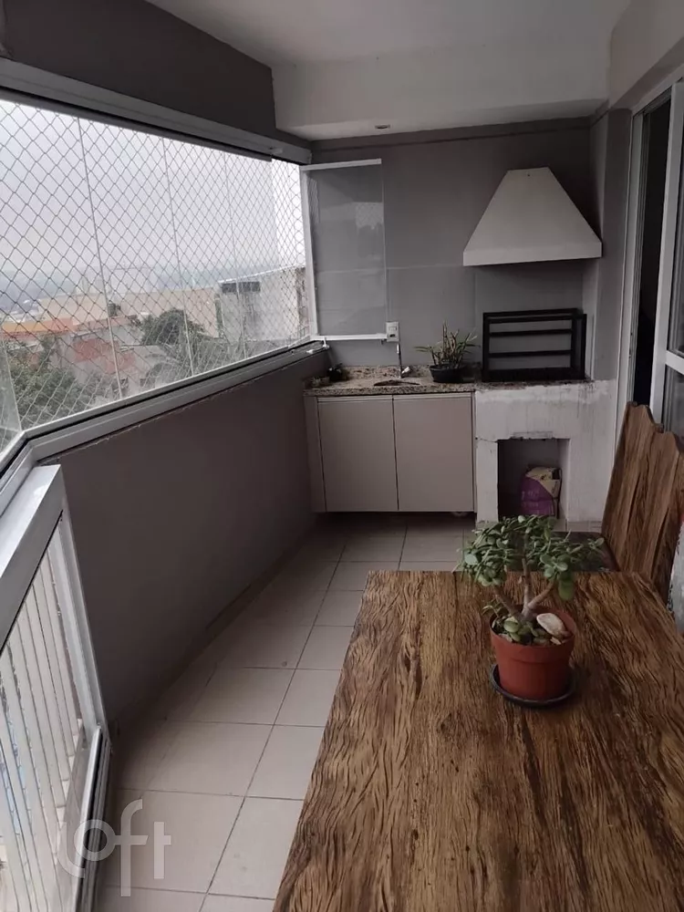 Apartamento à venda com 3 quartos, 82m² - Foto 2