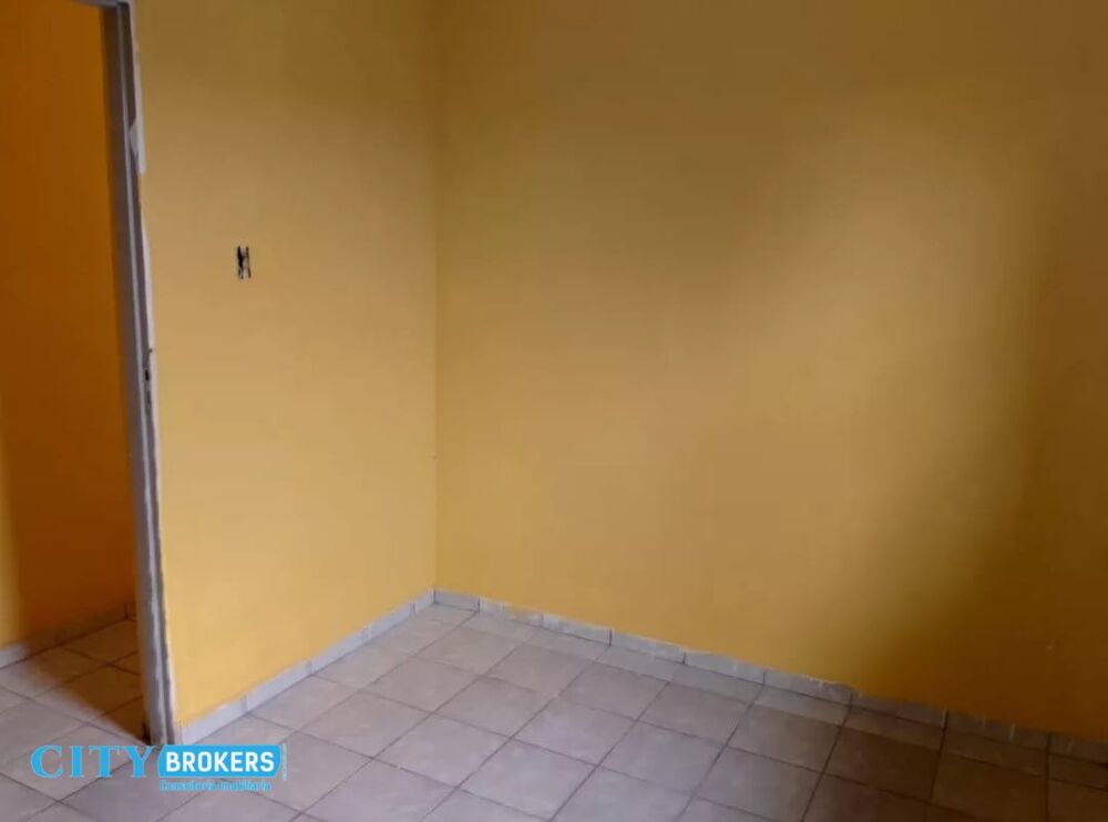 Casa à venda com 2 quartos, 90m² - Foto 9
