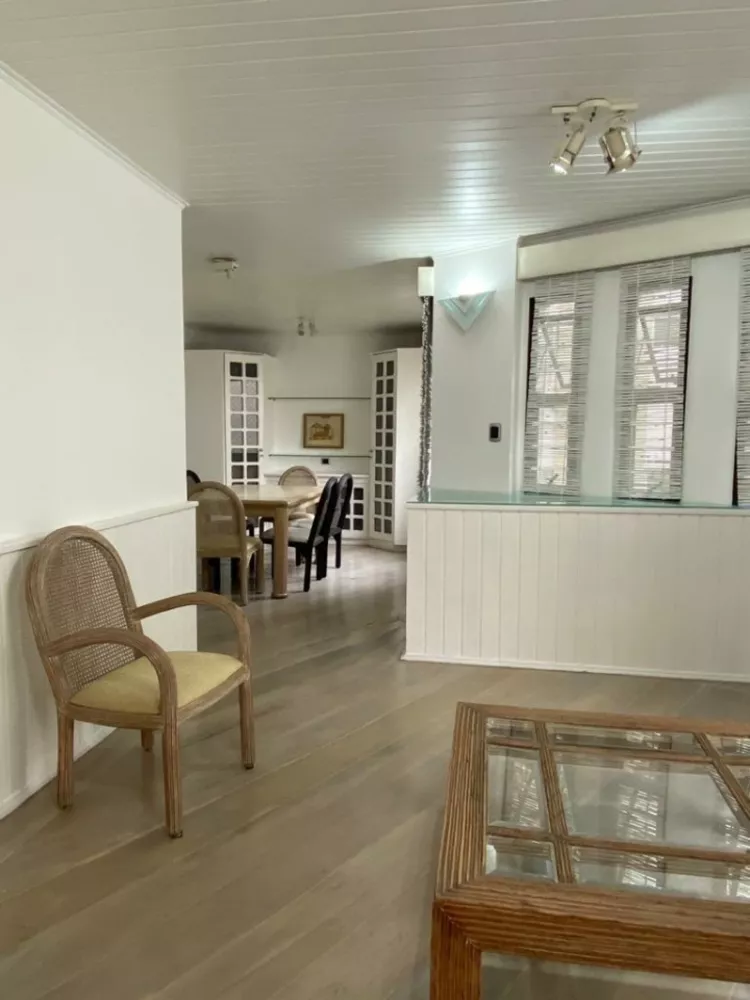 Apartamento à venda com 3 quartos, 160m² - Foto 3