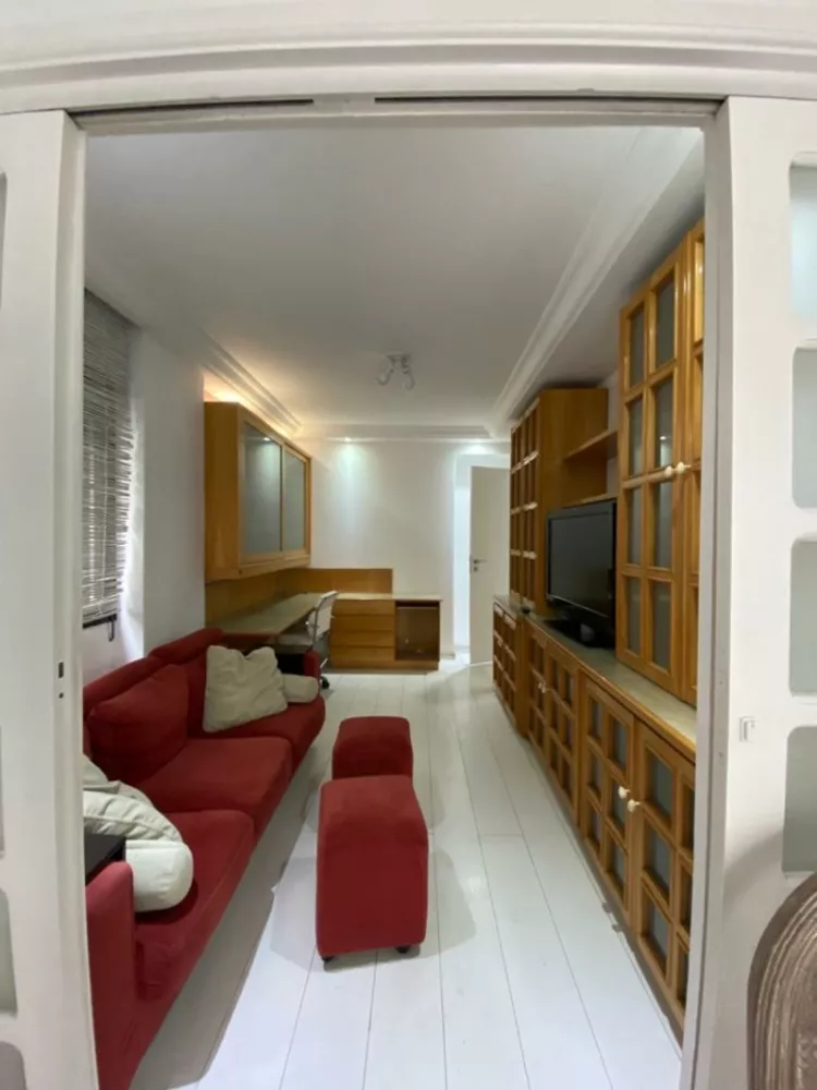 Apartamento à venda com 3 quartos, 160m² - Foto 4