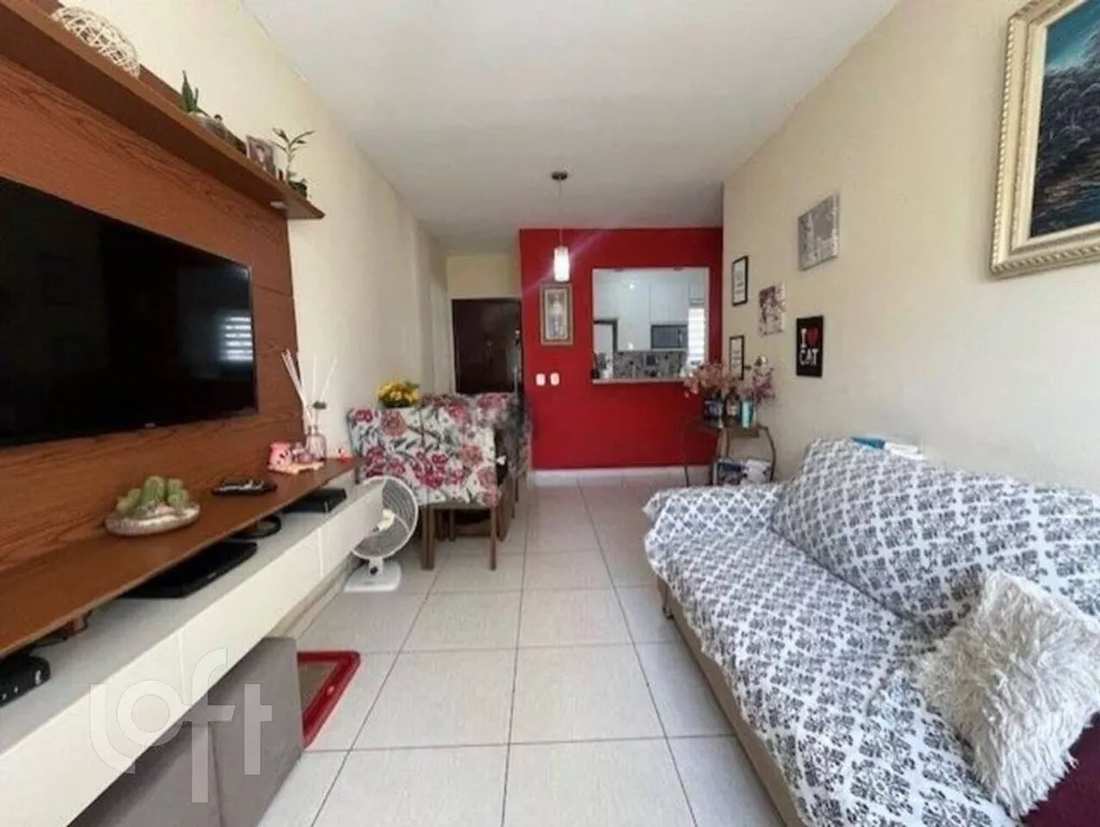 Apartamento à venda com 1 quarto, 50m² - Foto 2