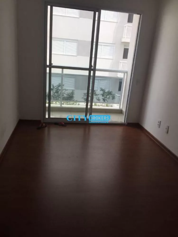 Apartamento à venda com 2 quartos, 60m² - Foto 2