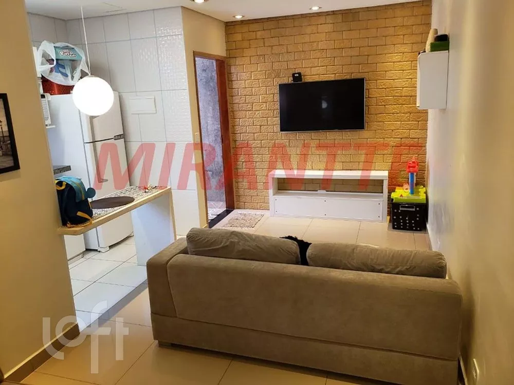 Casa à venda com 4 quartos, 240m² - Foto 2