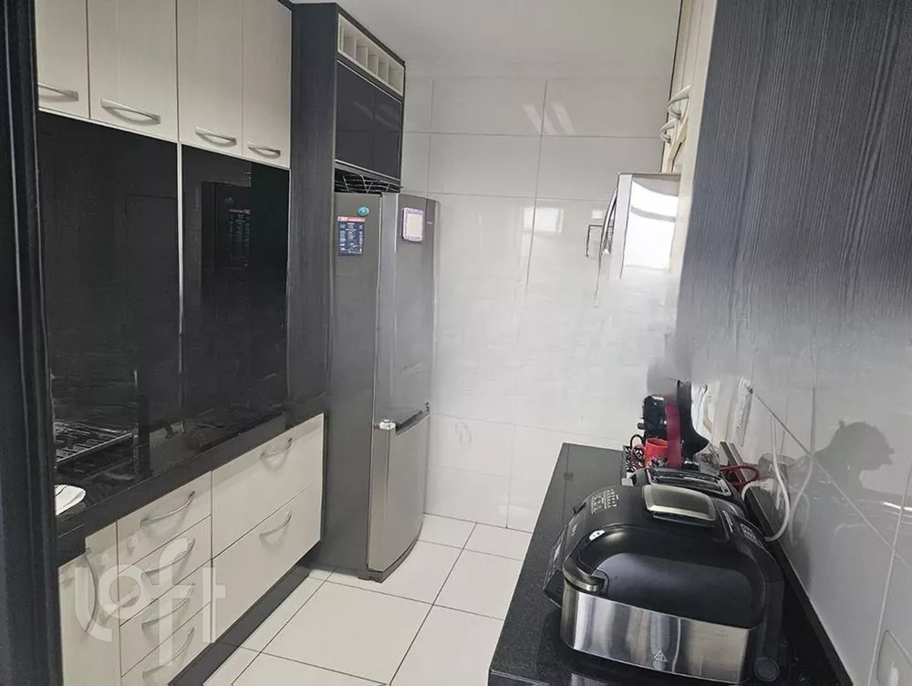 Apartamento à venda com 2 quartos, 74m² - Foto 6