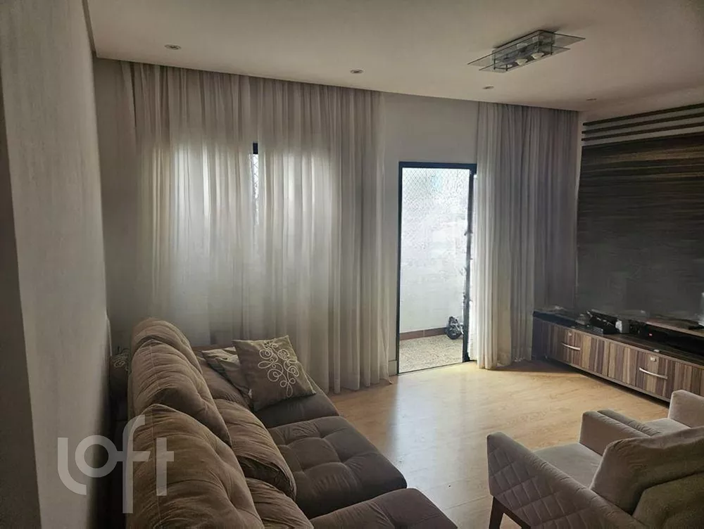 Apartamento à venda com 2 quartos, 74m² - Foto 1