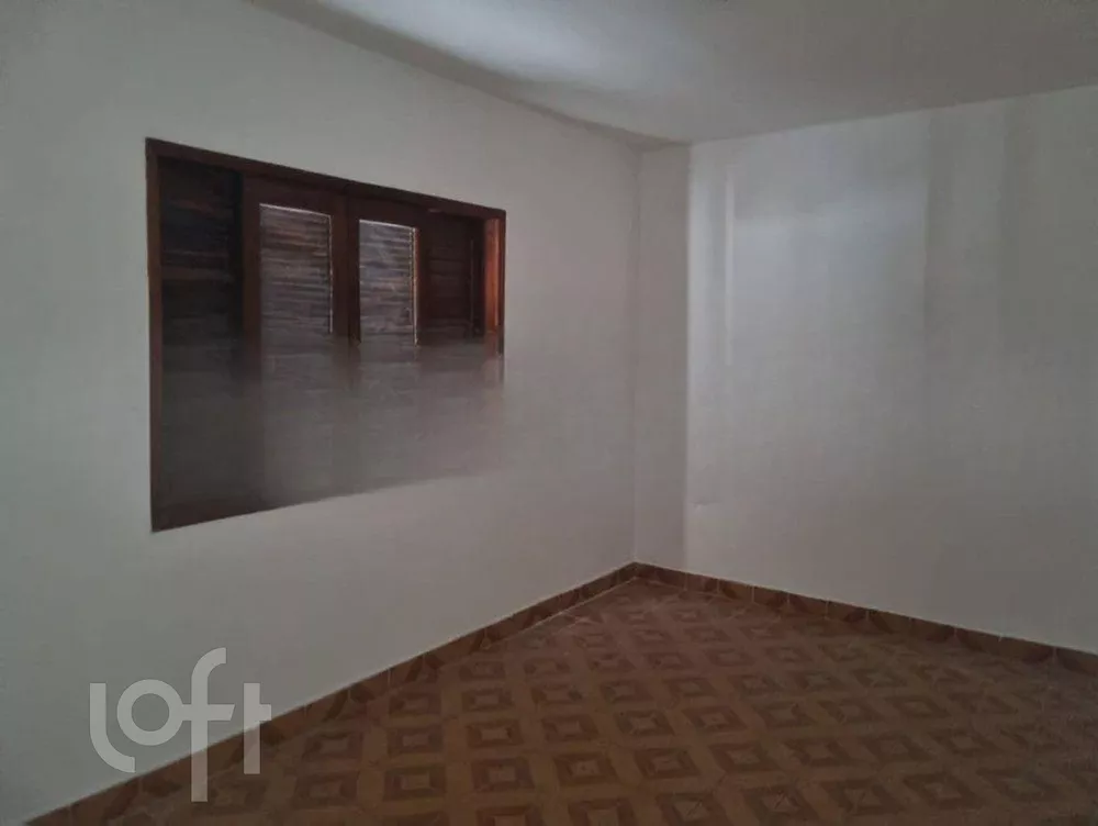 Casa à venda com 2 quartos, 129m² - Foto 4