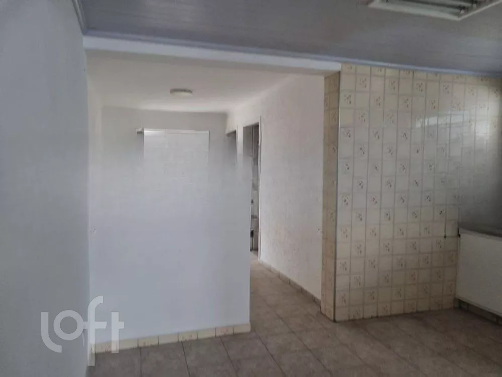 Casa à venda com 2 quartos, 129m² - Foto 2