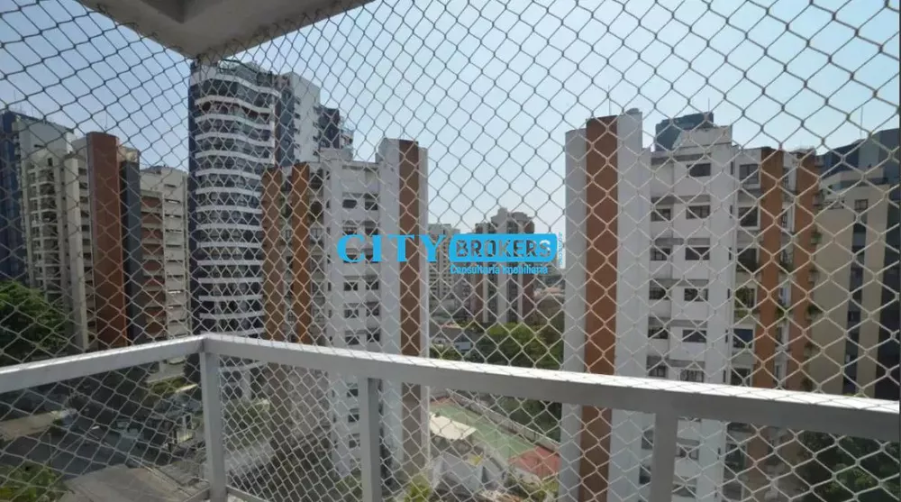 Apartamento à venda com 3 quartos, 111m² - Foto 3