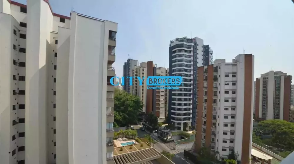 Apartamento à venda com 3 quartos, 111m² - Foto 2