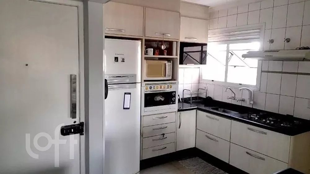 Apartamento à venda com 3 quartos, 78m² - Foto 4