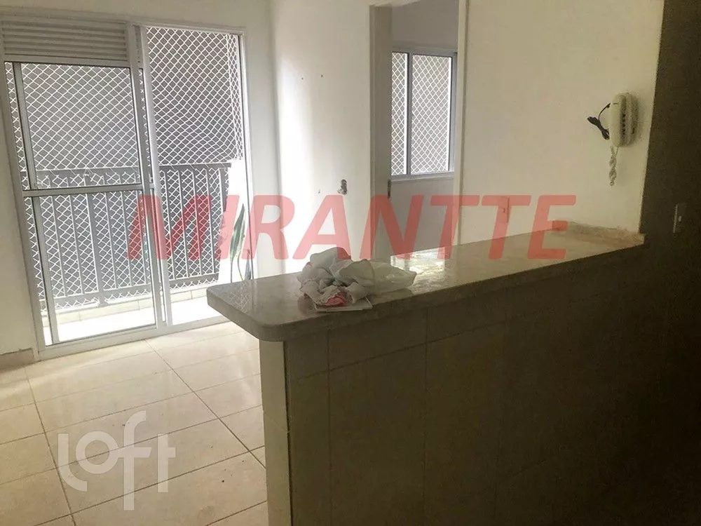 Apartamento à venda com 2 quartos, 38m² - Foto 2