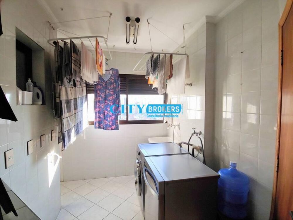 Apartamento à venda com 3 quartos, 135m² - Foto 6