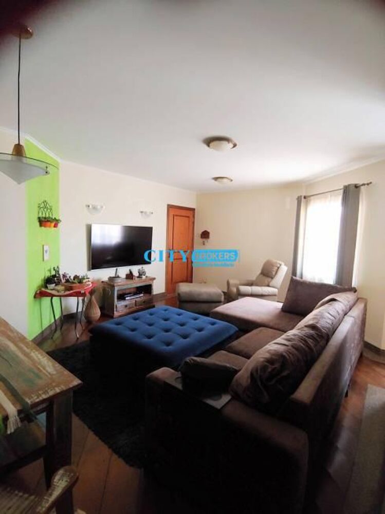 Apartamento à venda com 3 quartos, 135m² - Foto 1