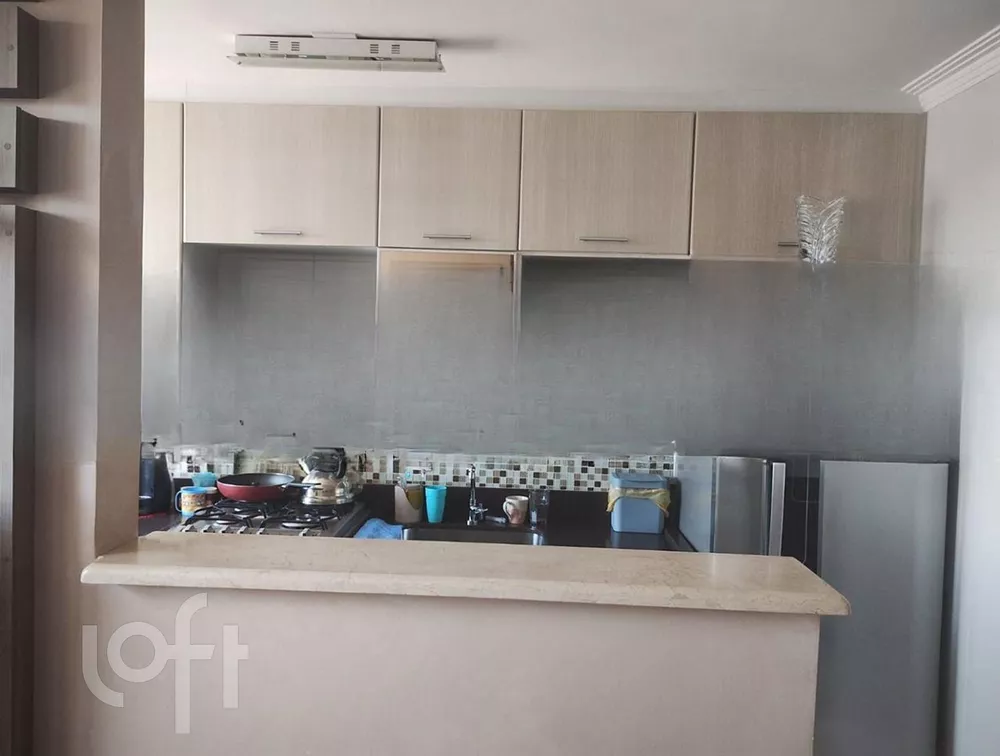 Apartamento à venda com 2 quartos, 44m² - Foto 6