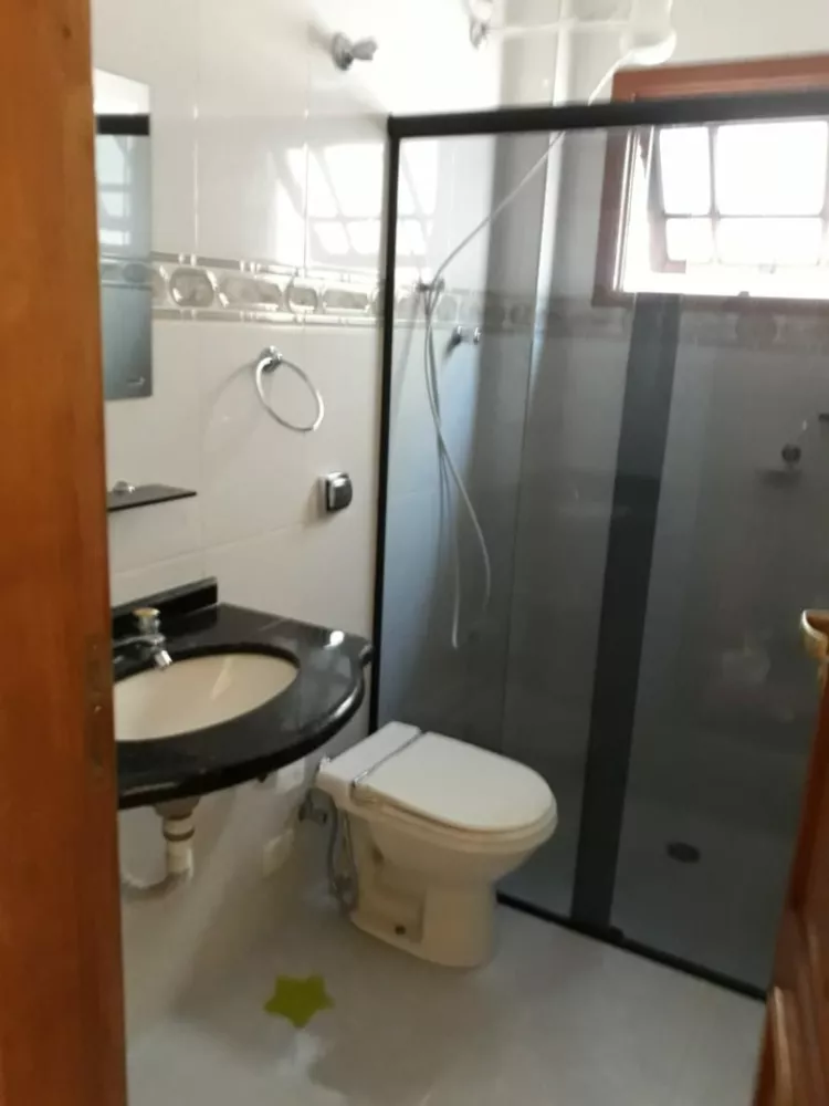 Sobrado à venda com 3 quartos, 200m² - Foto 3