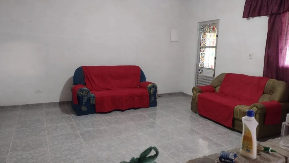 Chácara à venda com 2 quartos, 8000m² - Foto 1