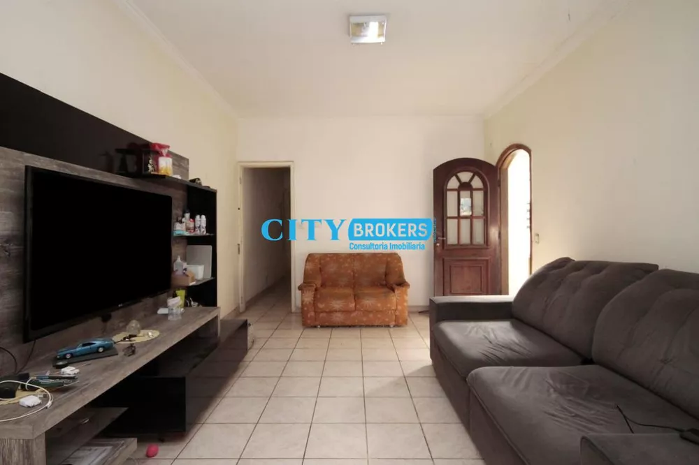 Casa à venda com 3 quartos, 300m² - Foto 1