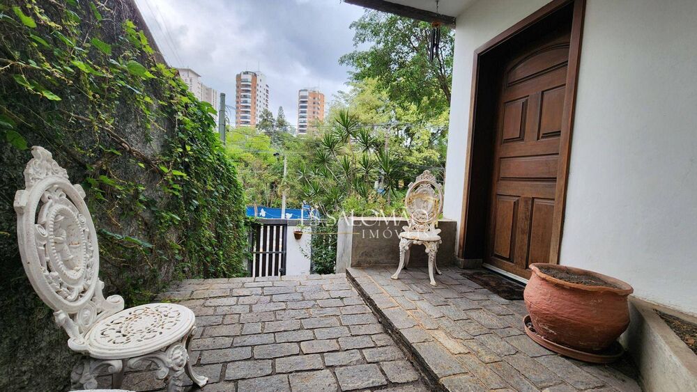 Sobrado, 4 quartos, 261 m² - Foto 2