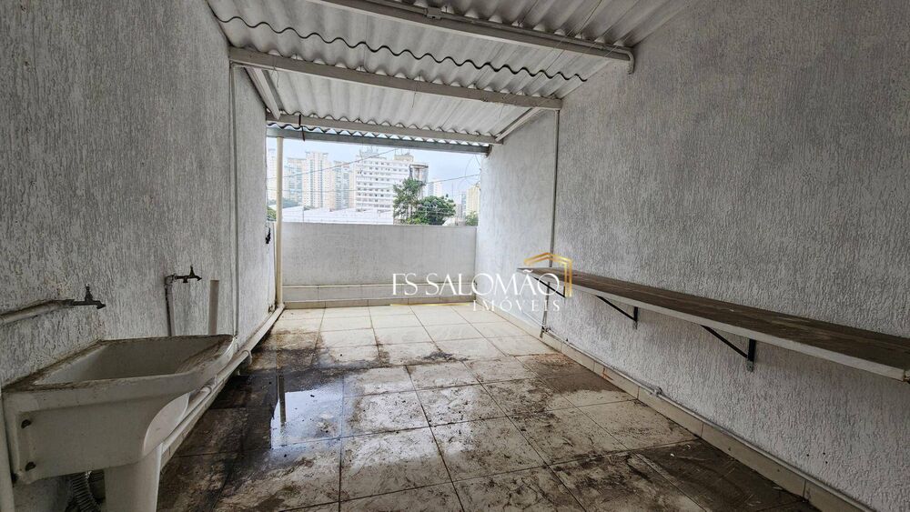 Casa para alugar com 3 quartos, 144m² - Foto 2