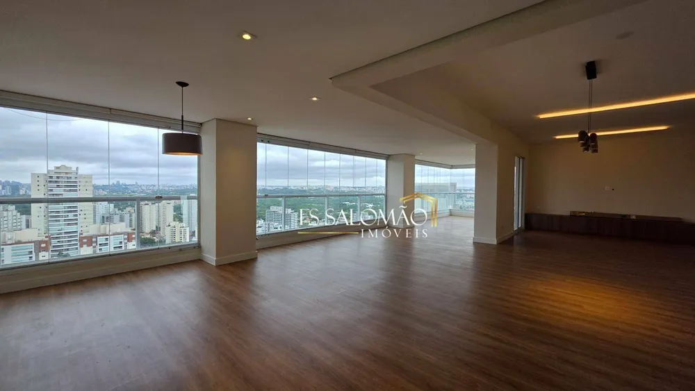 Apartamento, 3 quartos, 190 m² - Foto 1