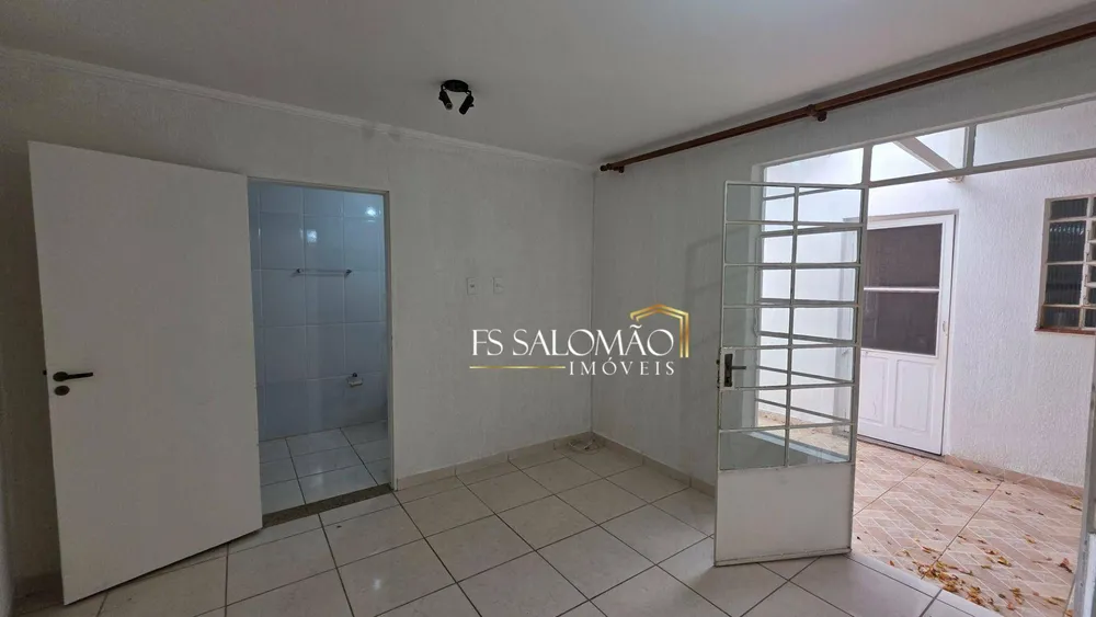 Casa, 3 quartos, 125 m² - Foto 2
