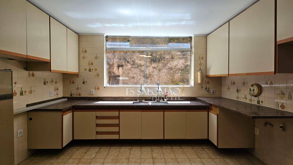 Casa, 4 quartos, 334 m² - Foto 15