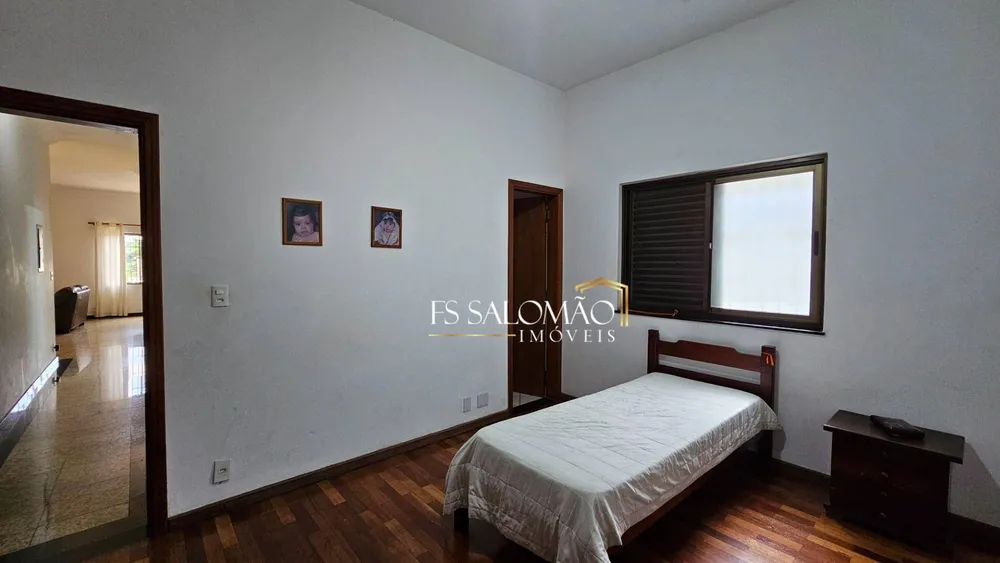 Casa, 3 quartos, 215 m² - Foto 14