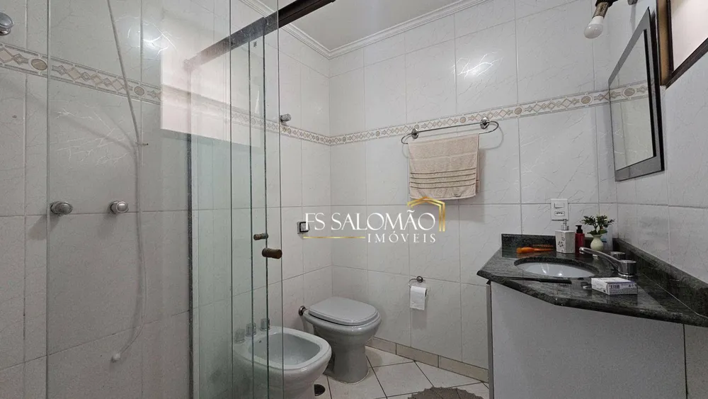 Casa, 3 quartos, 215 m² - Foto 13