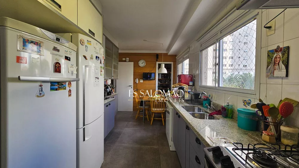 Apartamento, 3 quartos, 176 m² - Foto 2